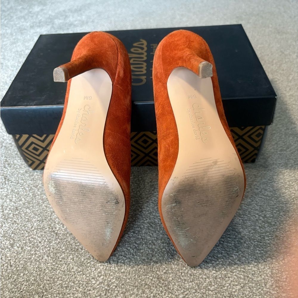 Charles David Suede Heels - Burnt Orange - Size 6 - Picture 5 of 5